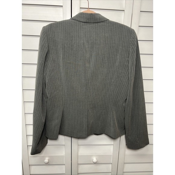 Calvin Klein Pinstripe Two Button Lined Stretch Blazer Size 12 Gray & White - Picture 10 of 11